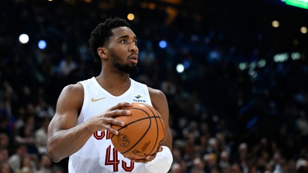 Jan 11, 2024; Paris, FRANCE; Cleveland Cavaliers guard Donovan Mitchell (45) in action against the Brooklyn Nets in the NBA Paris Game at AccorHotels Arena. Mandatory Credit: Alexis Reau/Presse Sports via USA TODAY Sports